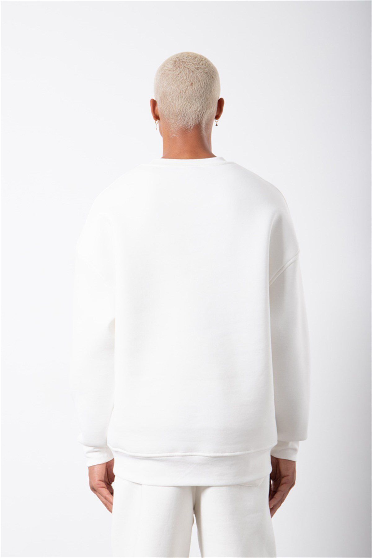 Erkek Bisiklet Yaka Oversize Sweatshirt - Beyaz - 2