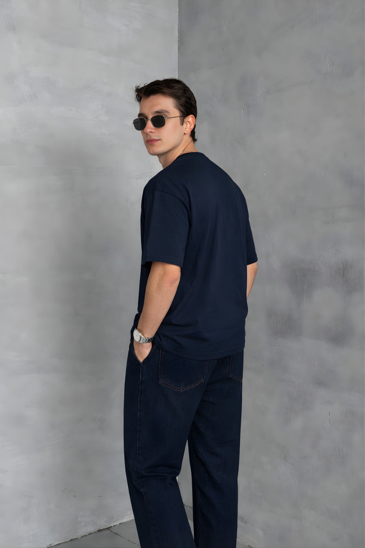 Erkek Siyah Basic Oversize Tişört Rahat Kalıp Düz Minimal Pamuklu Günlük T-shirt - Lacivert - 2