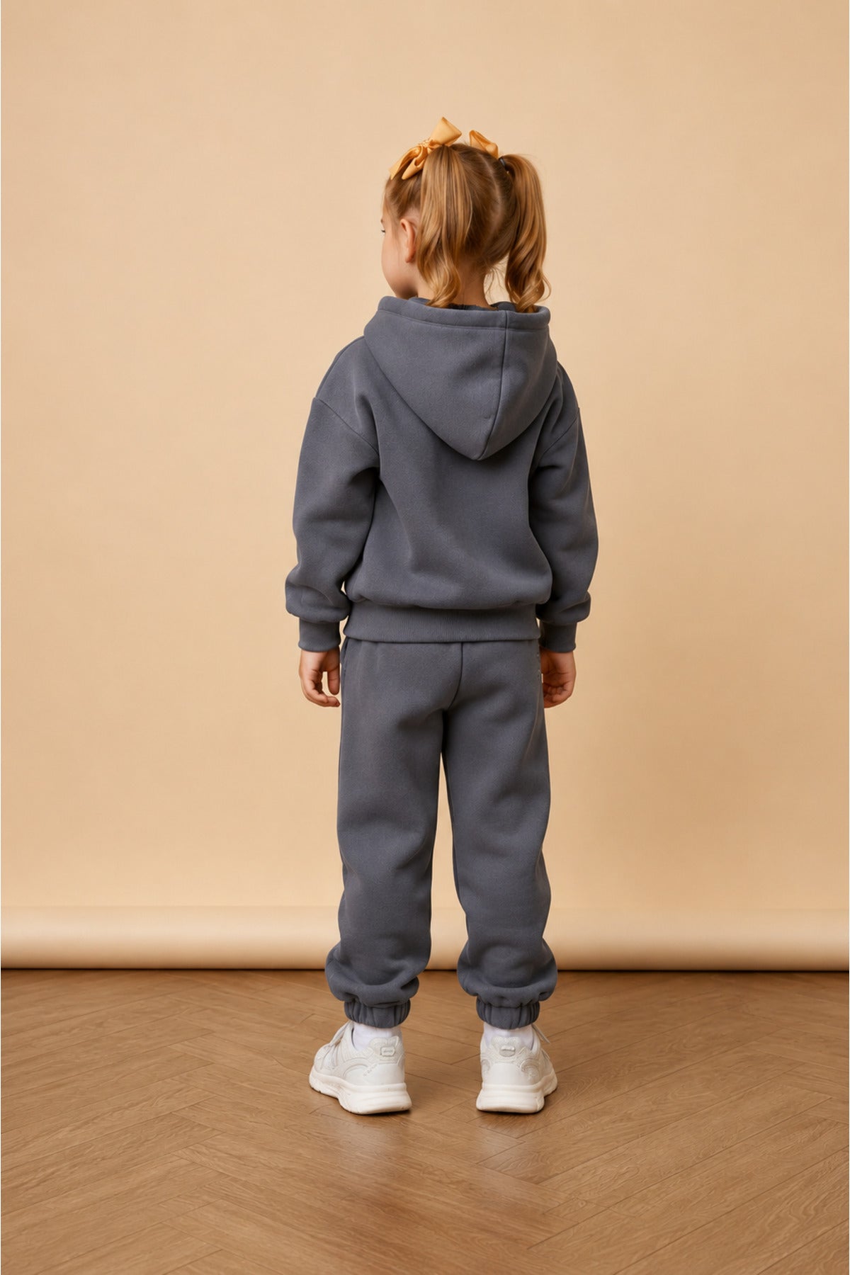 Çocuk Unisex Oversize Modern Kesi̇m Kapüşonlu Kanguru Cepli̇ Süper Yüksek Bel Günlük Eşofman Takimi - Füme - 5