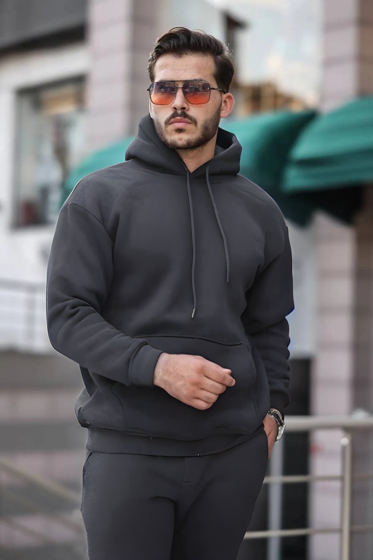 Erkek Oversize 3 İ̇plik İ̇çi Şardonlu Paçası Lastikli Kapüşonlu Kangur Cep Kalın Eşofman Takımı - Füme - 3