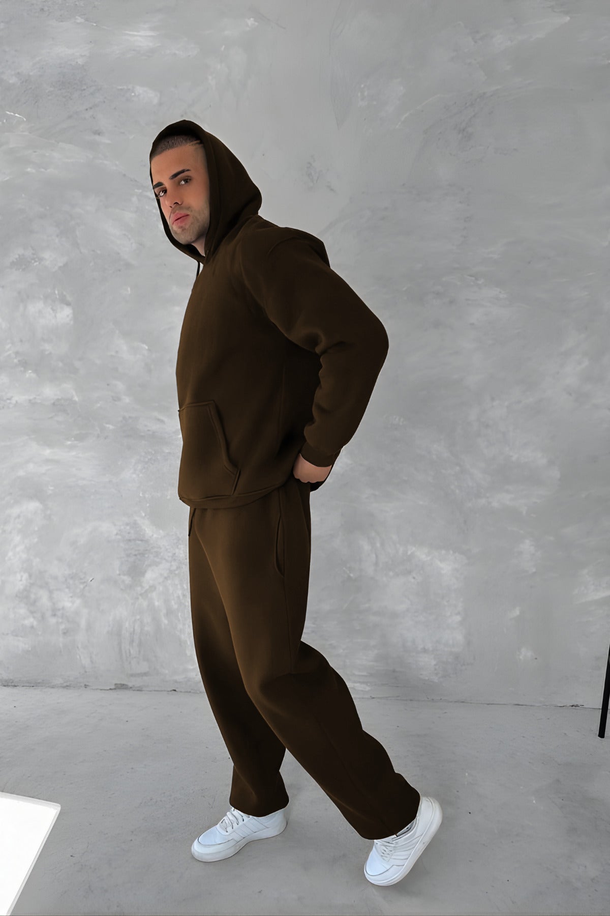 Erkek 3 İ̇pli̇k Oversi̇ze Kapüşonlu Sweatshi̇rt Eşofman Takimi - Kahverengi - 1