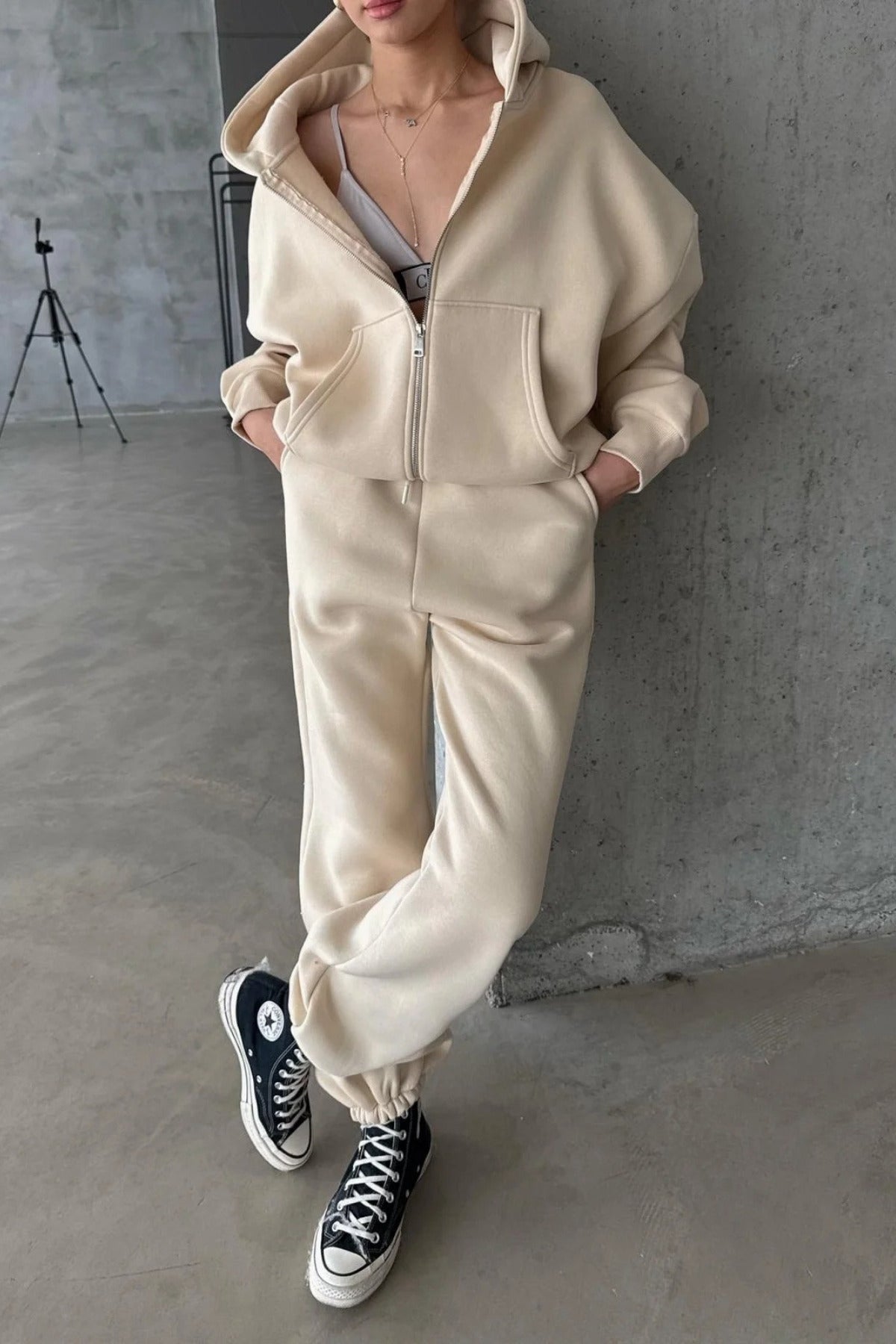 Kadin 3 İ̇pli̇k Oversi̇ze Fermuarli Sweatshi̇rt Hirka Eşofman Takimi - Beige - 1