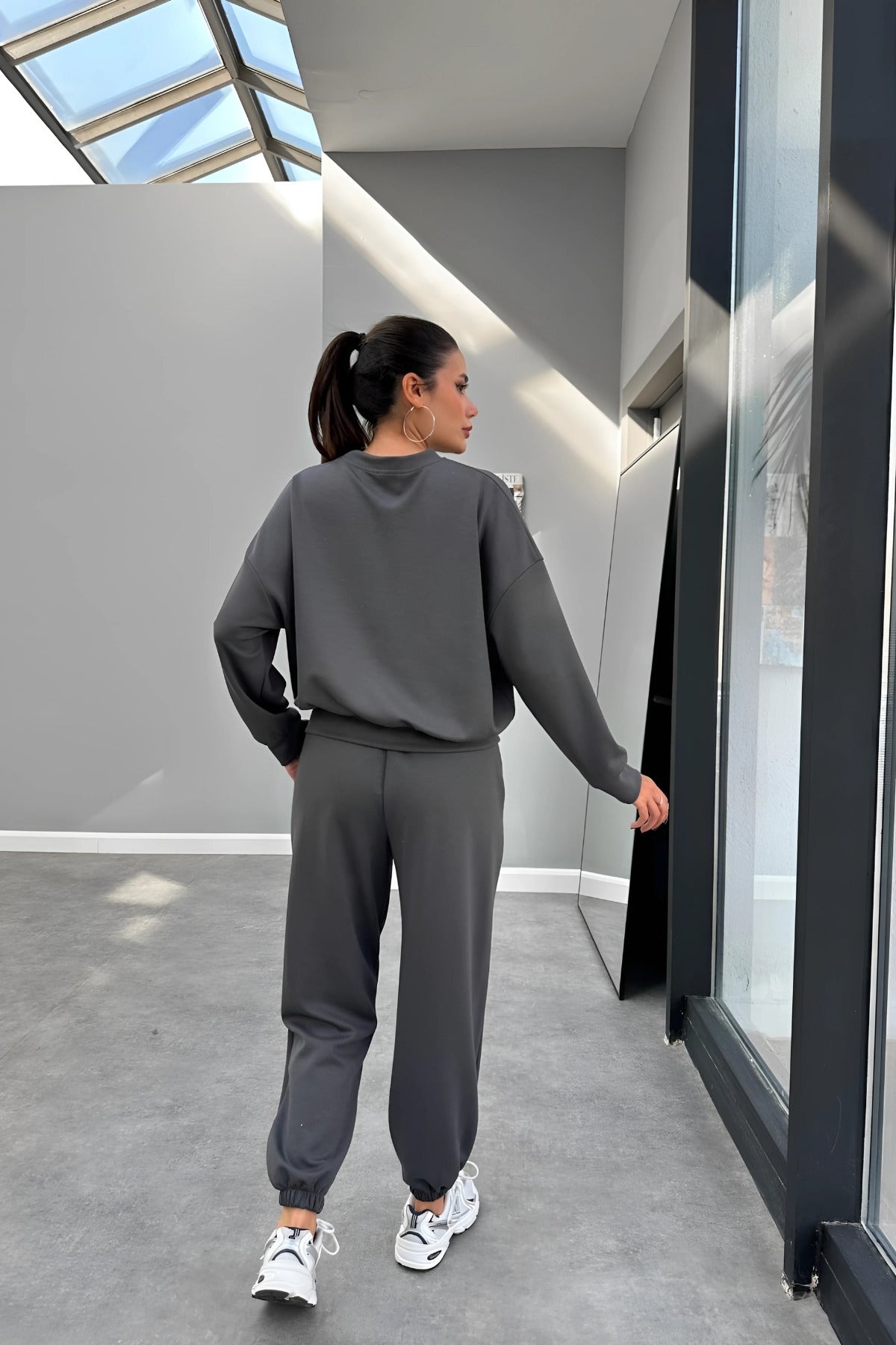 Kadın Bisiklet Yaka Yüksek Bel Yumuşacık Oversize Eşofman Takımı - Füme - 4