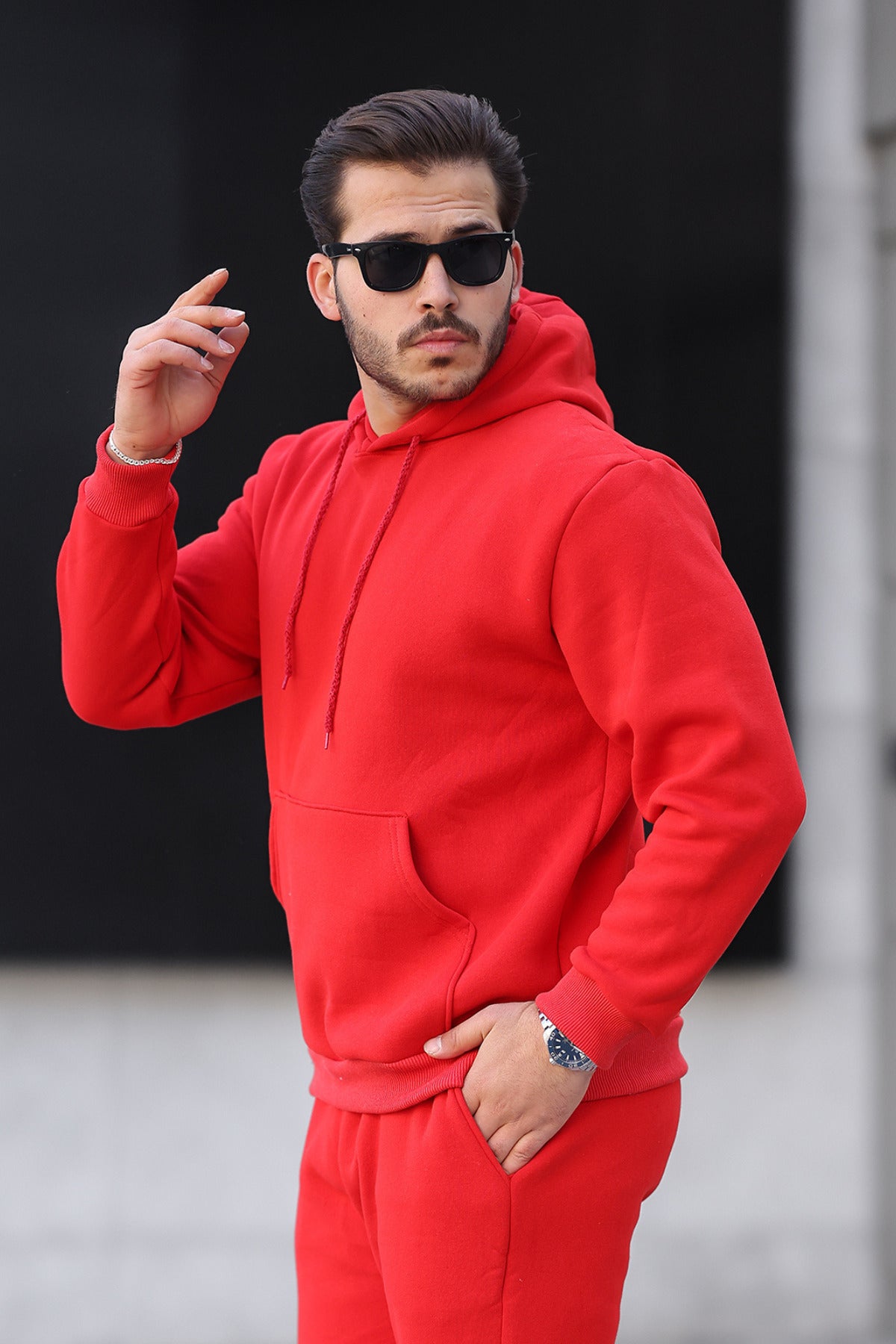 Erkek Bol Kesim Oversize 3 İ̇plik İ̇çi Pamuklu Şardonlu Kanguru Cep Kapşonlu Kışlık Hoodie Sweatshirt - Kırmızı - 2