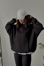 Kadın Kapşonlu Kalın Kanguru Cepli Sweatshirt - Siyah - 4