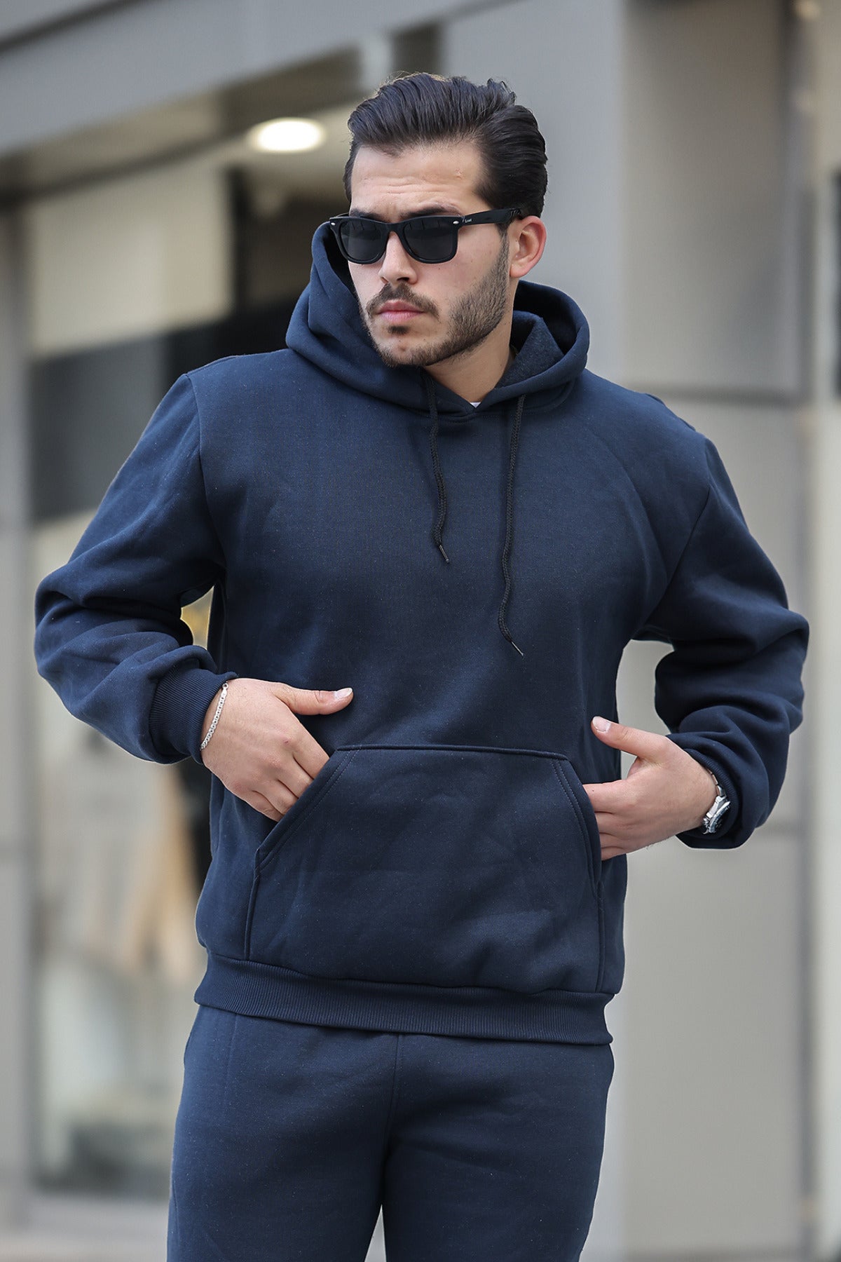 Erkek Bol Kesim Oversize 3 İ̇plik İ̇çi Pamuklu Şardonlu Kanguru Cep Kapşonlu Kışlık Hoodie Sweatshirt - Lacivert - 1