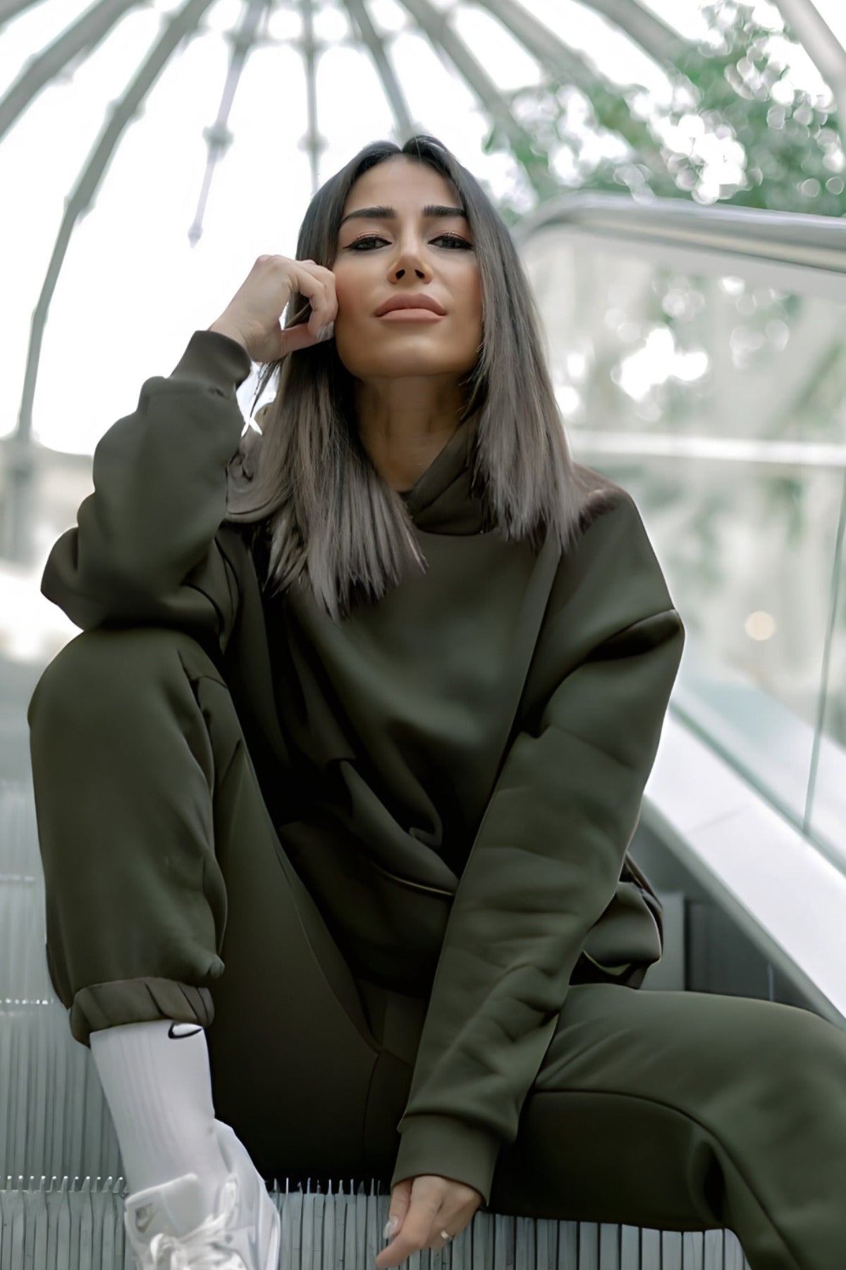 Kadın Pamuklu Bisiklet Yaka Sweatshirt - Haki - 2