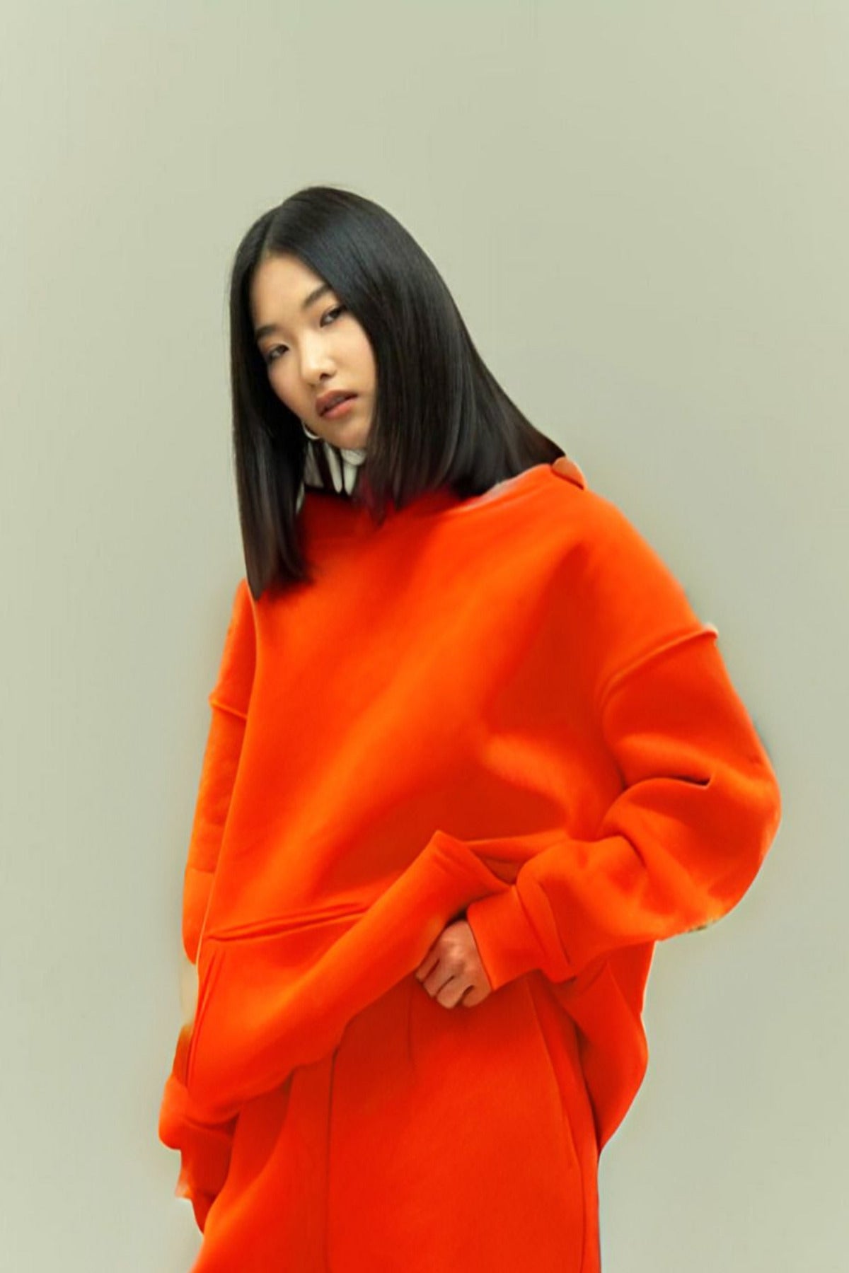 Kadın Rahat Oversize 3 İ̇plik Pamuklu Şardonlu Kanguru Cep Kapşonlu Sweatshirt - Turuncu - 1