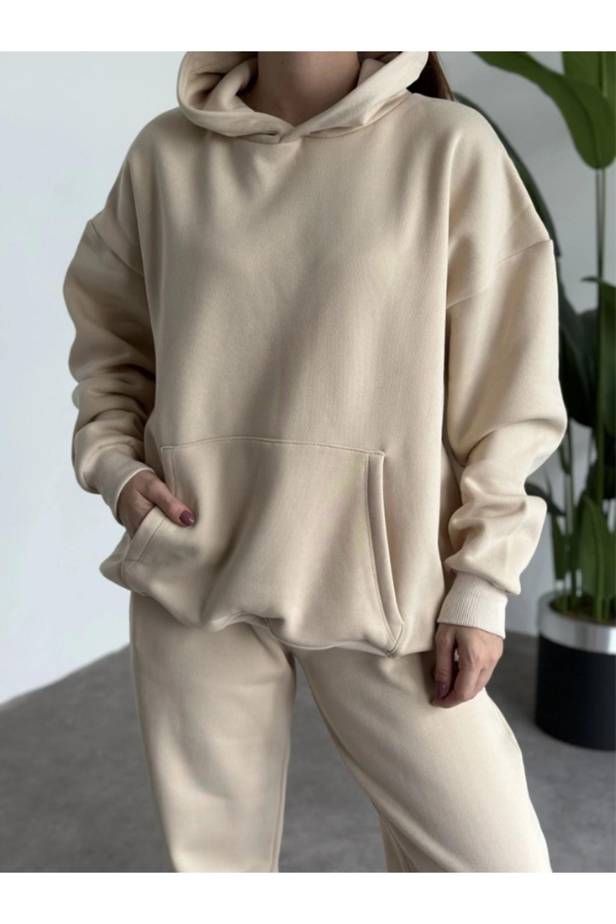 Kadın Bej Brooklyn Oversize Kapşonlu Alt Üst Eşofman Takımı - Beige - 4