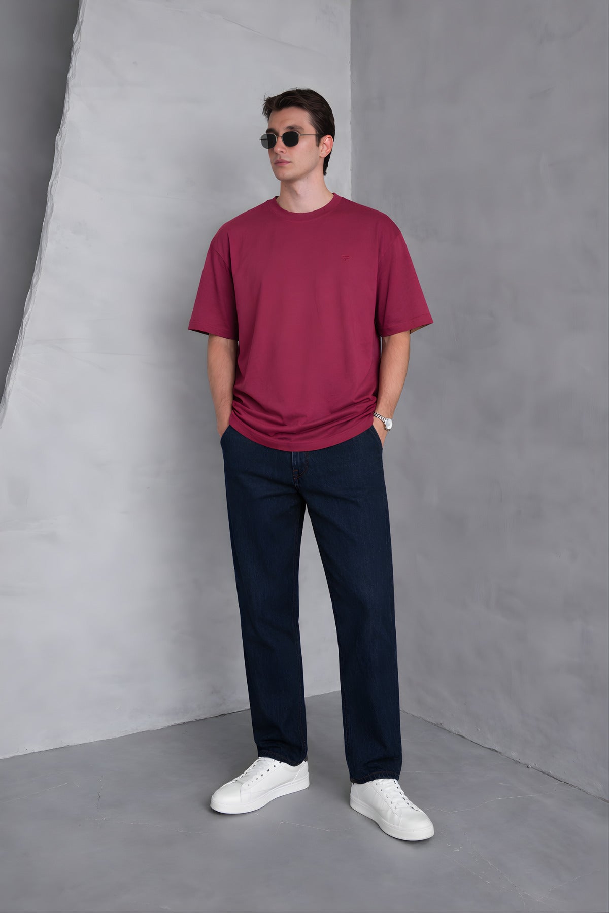 Erkek Siyah Basic Oversize Tişört Rahat Kalıp Düz Minimal Pamuklu Günlük T-shirt - Kırmızı - 1
