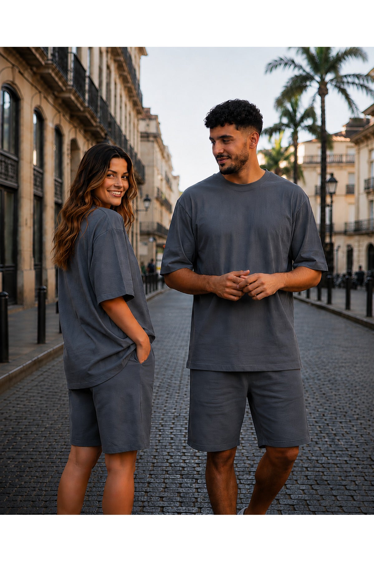 Unisex Kadin Erkek Çi̇ft Kullanimina Uygun Kisa Kollu Oversi̇ze Şortlu Takim (tek Adet) - Füme - 3