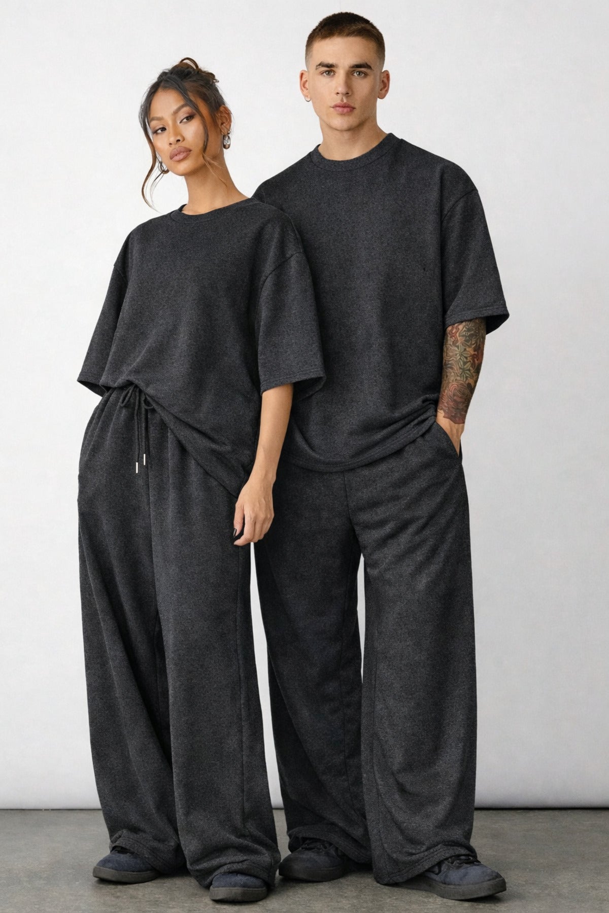 Unisex Çi̇ftleri̇n Kullanimina Uygun Oversi̇ze Kisa Kollu Eşofman Takimi (tekli̇) - Antasit Melanj - 1