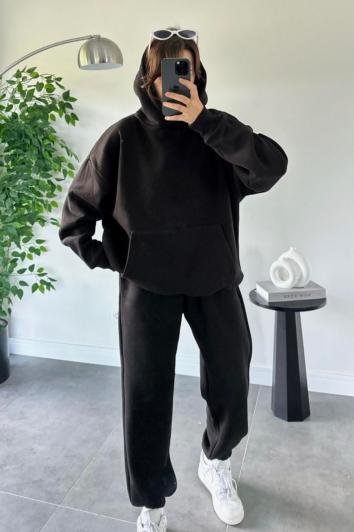 Kadın Oversize Trend Model Kanguru Cep Kapşonlu Sweatshirt Eşofman Takımı - Siyah - 1