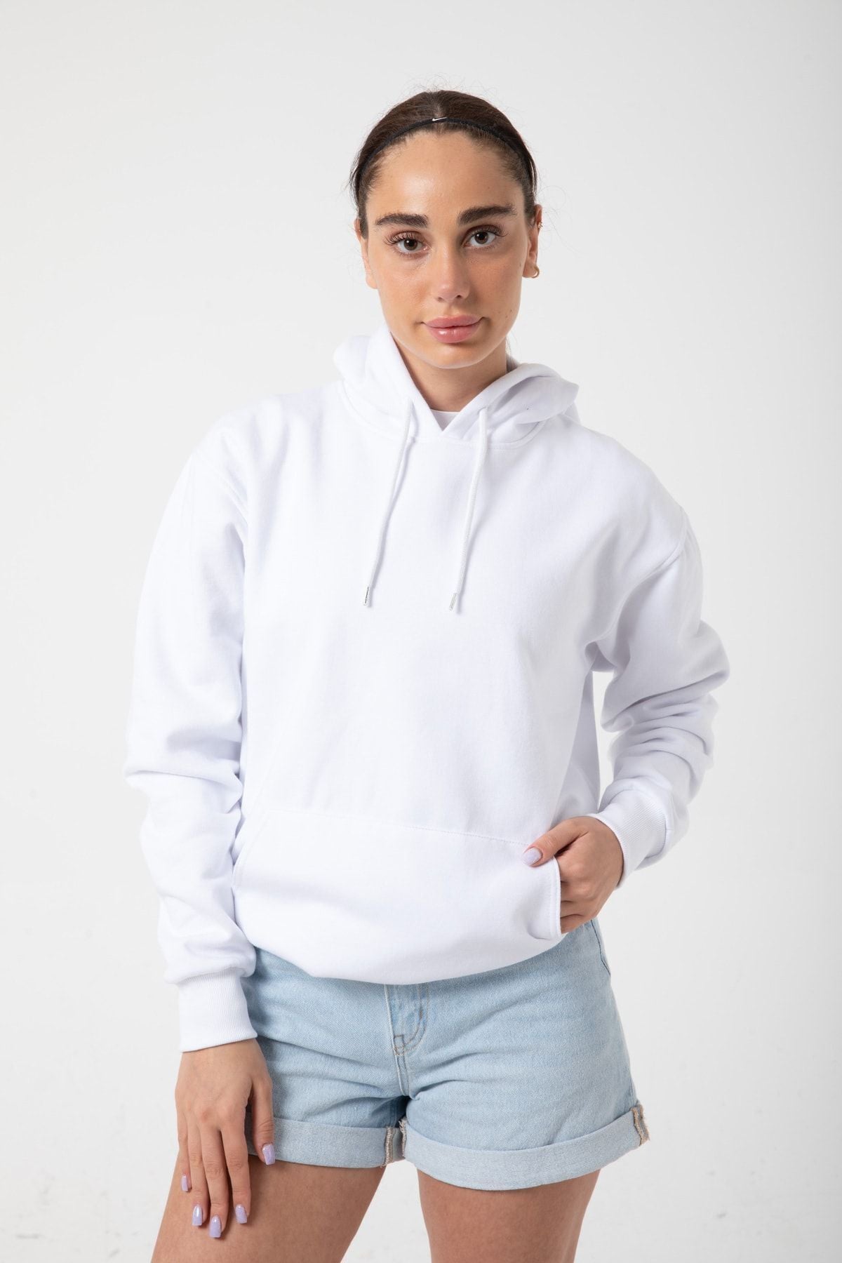 Kadın Beyaz İ̇çi Polar Sweatshirt Kapşonlu Cepli Günlük Stil Oversize White Hoodie - Beyaz - 1
