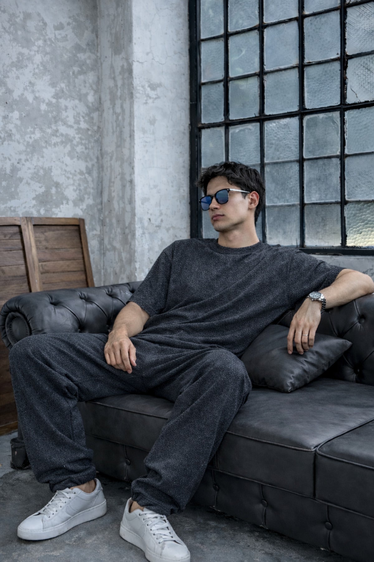 Erkek Kisa Kollu Oversize Bisiklet Yaka Rahat Kesi̇m Beli̇ Bağlamali Eşofman Takimi - Antasit Melanj - 3