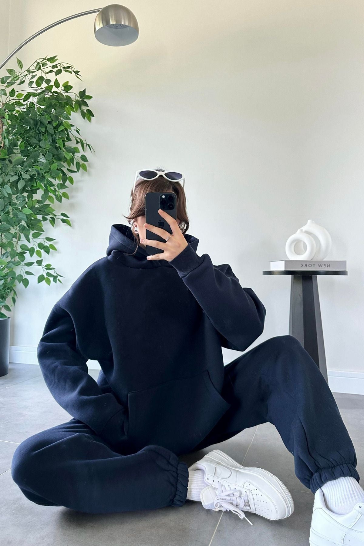 Kadın Oversize Trend Model Kanguru Cep Kapşonlu Sweatshirt Eşofman Takımı - Lacivert - 3