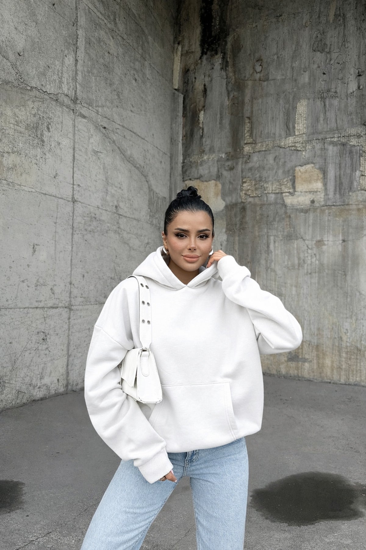 Kadin Beyaz 3 İ̇pli̇k Oversi̇ze Rahat Günlük Yumuşak Kapüşonlu Sweatshirt - Beyaz - 1