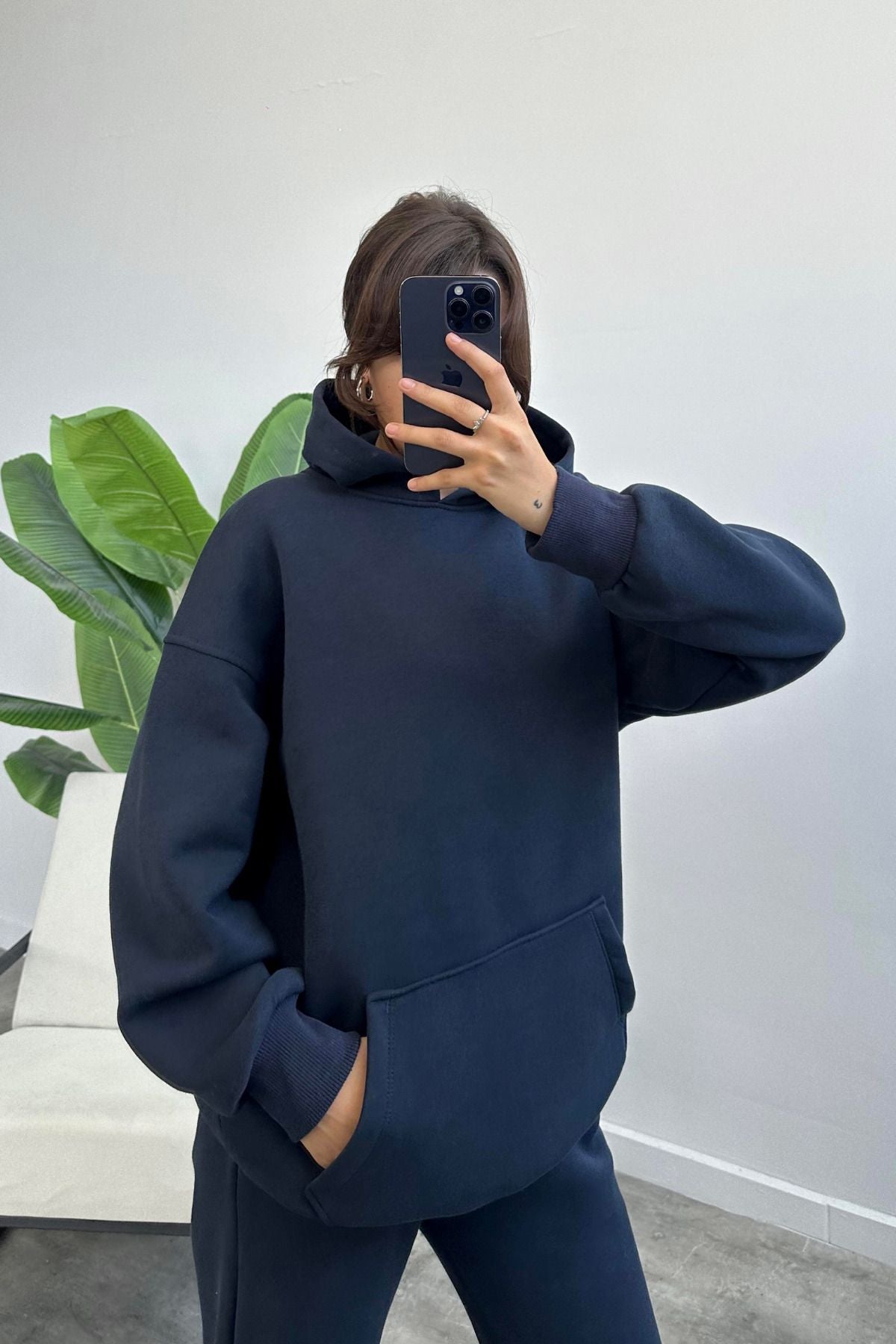 Kadın Oversize Trend Model Kanguru Cep Kapşonlu Sweatshirt Eşofman Takımı - Lacivert - 6