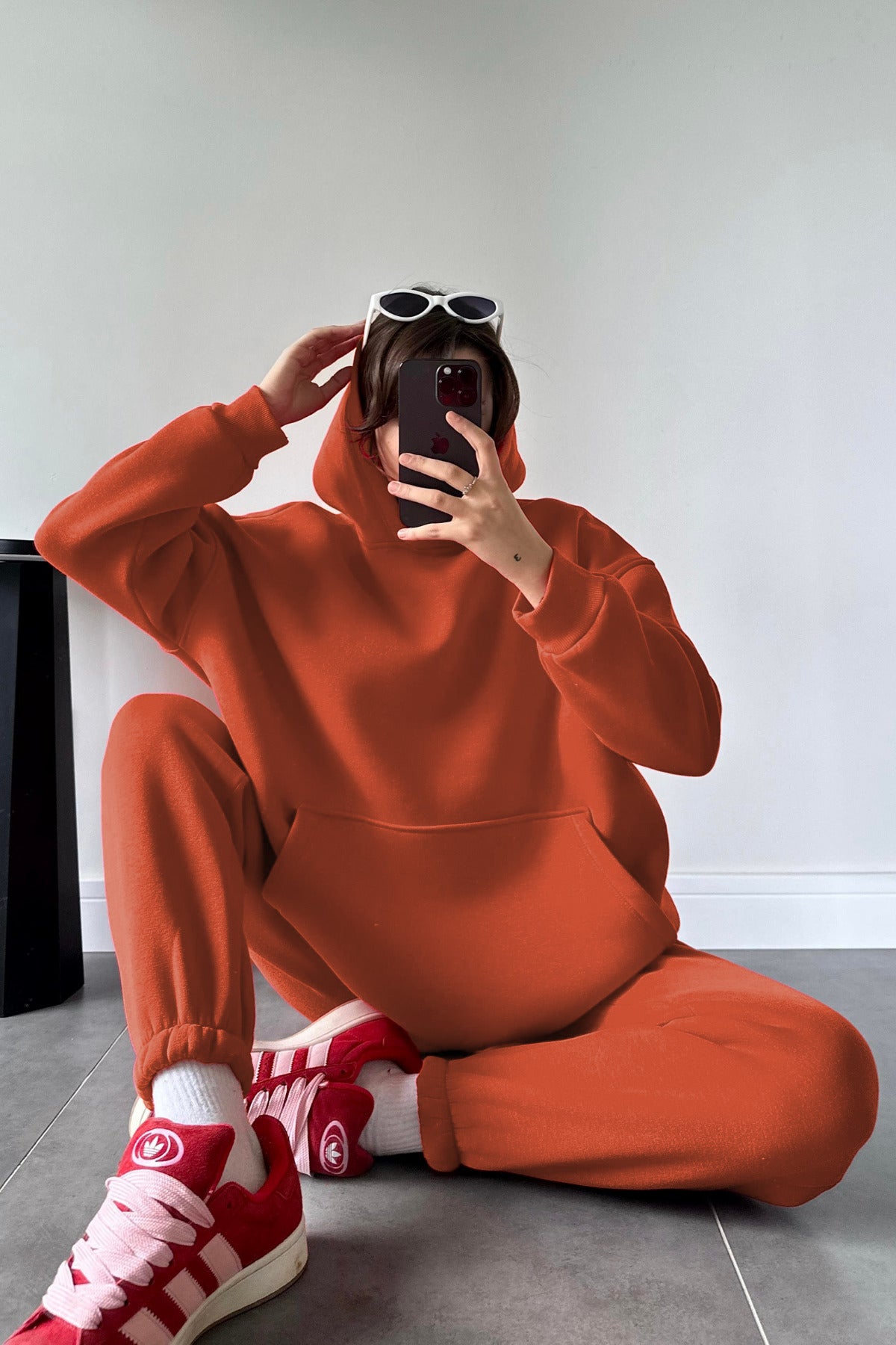 Kadın Kiremit Oversize Trend Model Kanguru Cep Kapşonlu Sweatshirt Eşofman Takımı - Kiremit - 3