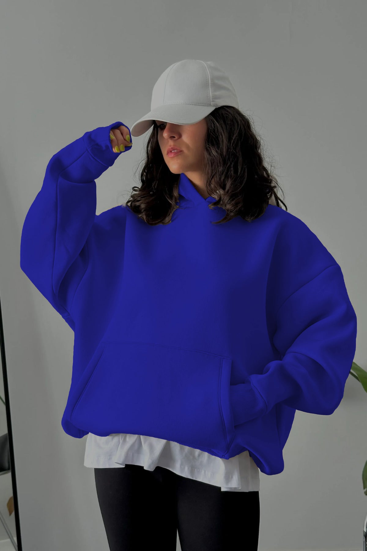 Kadın Kapşonlu Kalın Kanguru Cepli Sweatshirt - Saks Mavisi - 1
