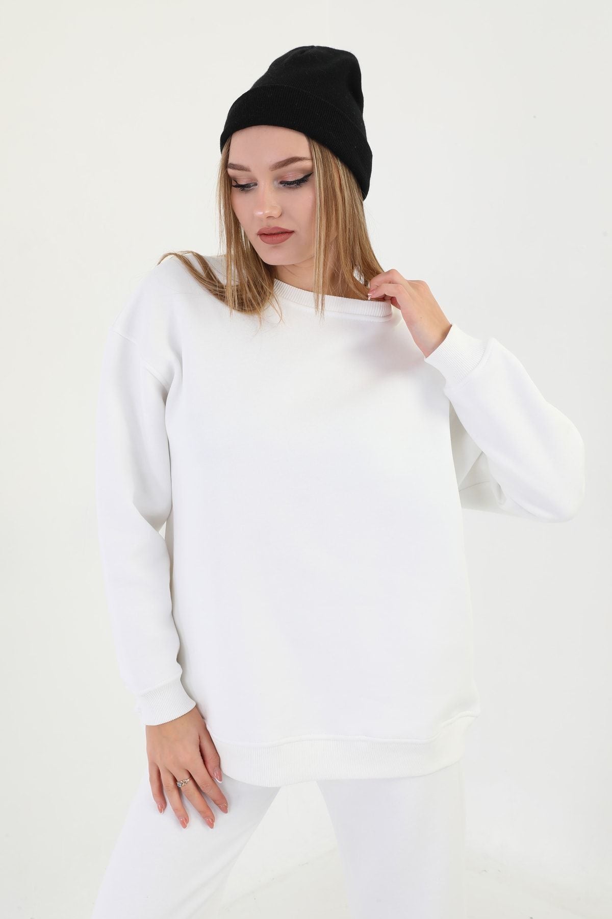 Kadın 3 İ̇plik Bisiklet Yaka Uzun Kollu Sweatshirt - Beyaz - 3