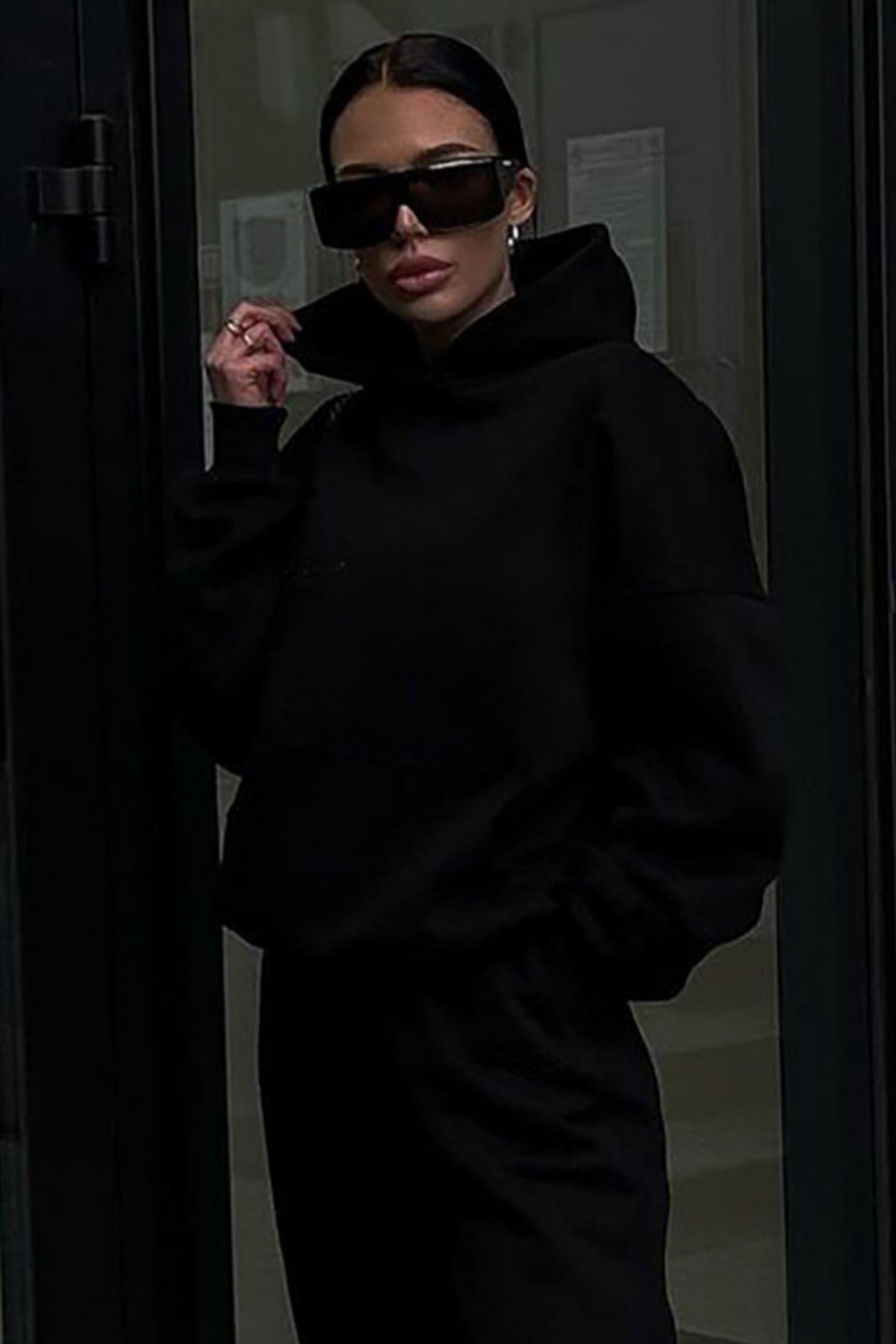 Kadın Salaş Kışlık Hoodie Sweatshirt - Siyah - 2