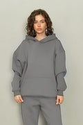 Kadın Rahat Kesim Oversize 3 İ̇plik Pamuklu Şardonlu Kanguru Cep Kapşonlu Hoodie Sweatshirt - Gri - 1