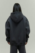 Kadın Rahat Oversize 3 İ̇plik Pamuklu Şardonlu Kanguru Cep Kapşonlu Sweatshirt - Füme - 5