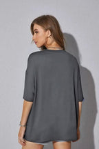 Kadın Oversize Dökümlü Tok Kumaş Tişört Reşmeli - Füme - 2