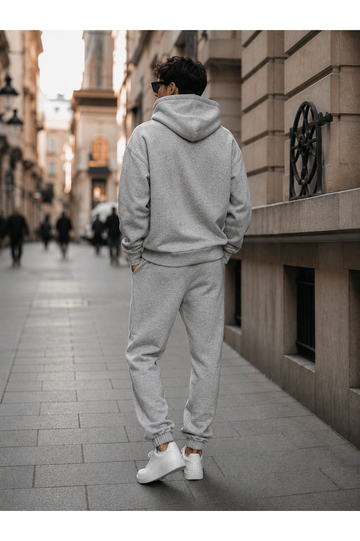 Erkek 3 İ̇pli̇k Oversi̇ze Kapüşonlu Kanguru Cep Lasti̇k Paça Jogger Eşofman Takimi - Grimelanj - 3