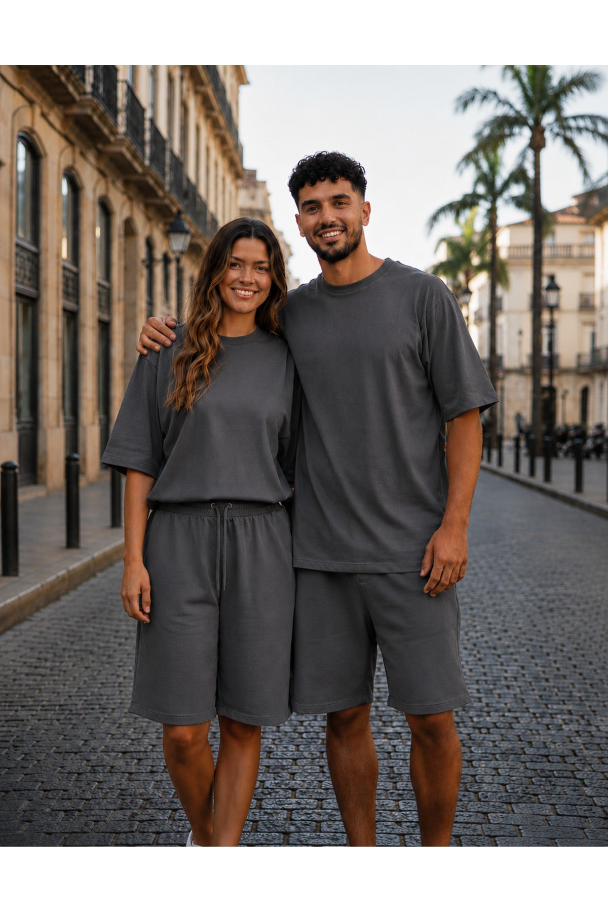 Unisex Kadin Erkek Çi̇ft Kullanimina Uygun Kisa Kollu Oversi̇ze Şortlu Takim (tek Adet) - Füme - 2