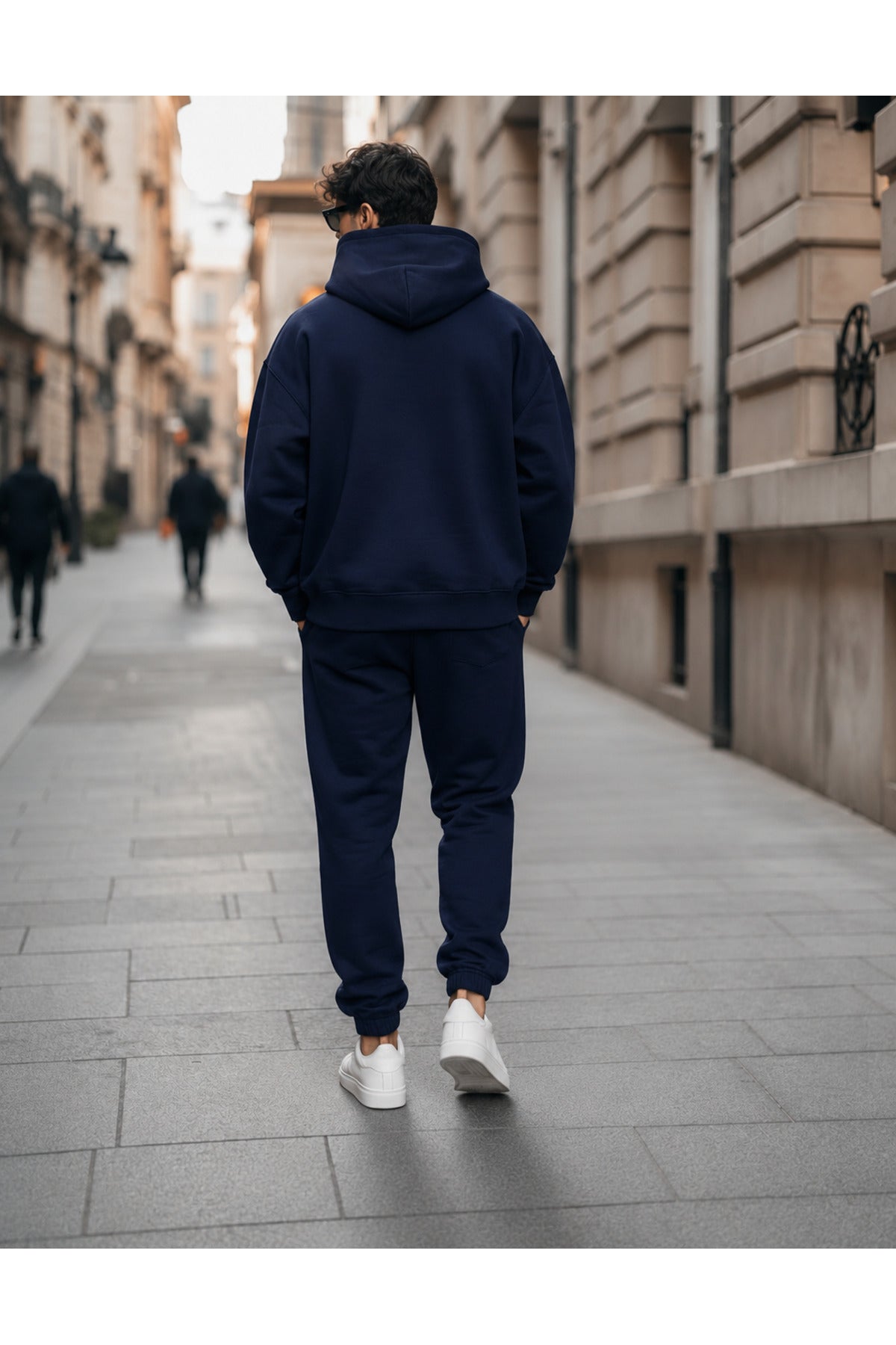 Erkek 3 İ̇pli̇k Oversi̇ze Kapüşonlu Kanguru Cep Lasti̇k Paça Jogger Eşofman Takimi - Lacivert - 4
