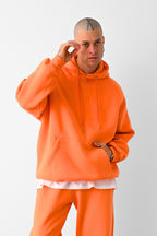 Erkek Bol Kesim Oversize 3 İplik İçi Pamuklu Şardonlu Kanguru Cep Kapşonlu Kışlık Hoodie Sweatshirt - Turuncu - 2