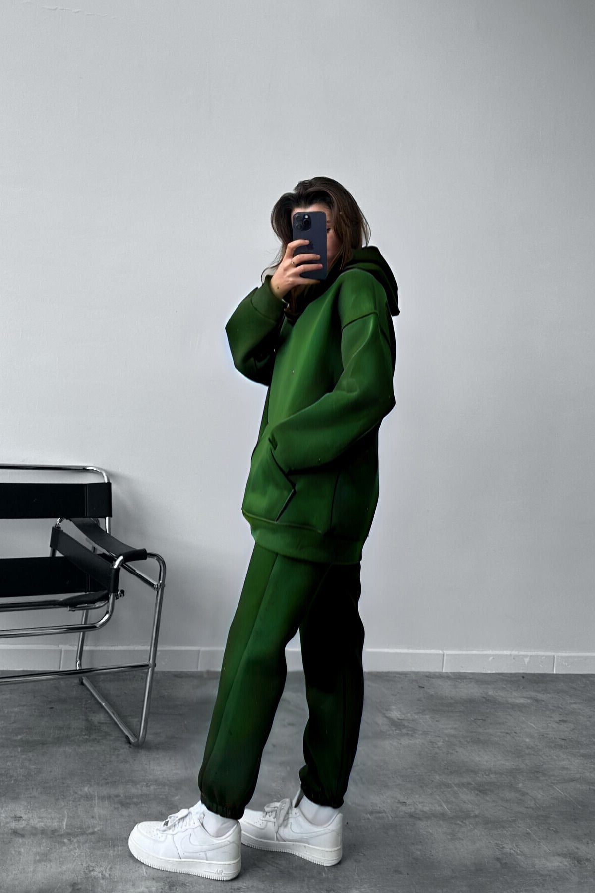 Kadın Oversize Trend Model Kanguru Cep Kapşonlu Sweatshirt Eşofman Takımı - Koyu Yeşil - 4