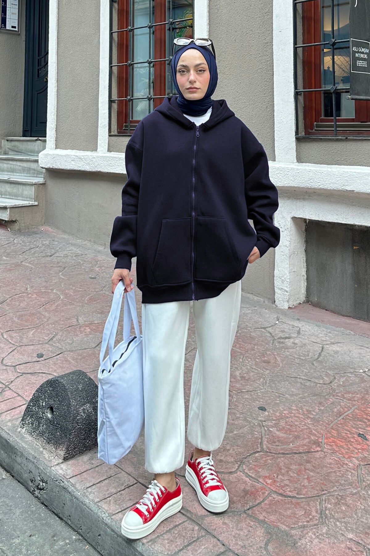 Kadın Laci̇vert Basic Tesettüre Özel Tam Fermuarlı Hırka - Lacivert - 2