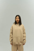 Kadın Rahat Oversize 3 İ̇plik Pamuklu Şardonlu Kanguru Cep Kapşonlu Sweatshirt - Vizon - 3