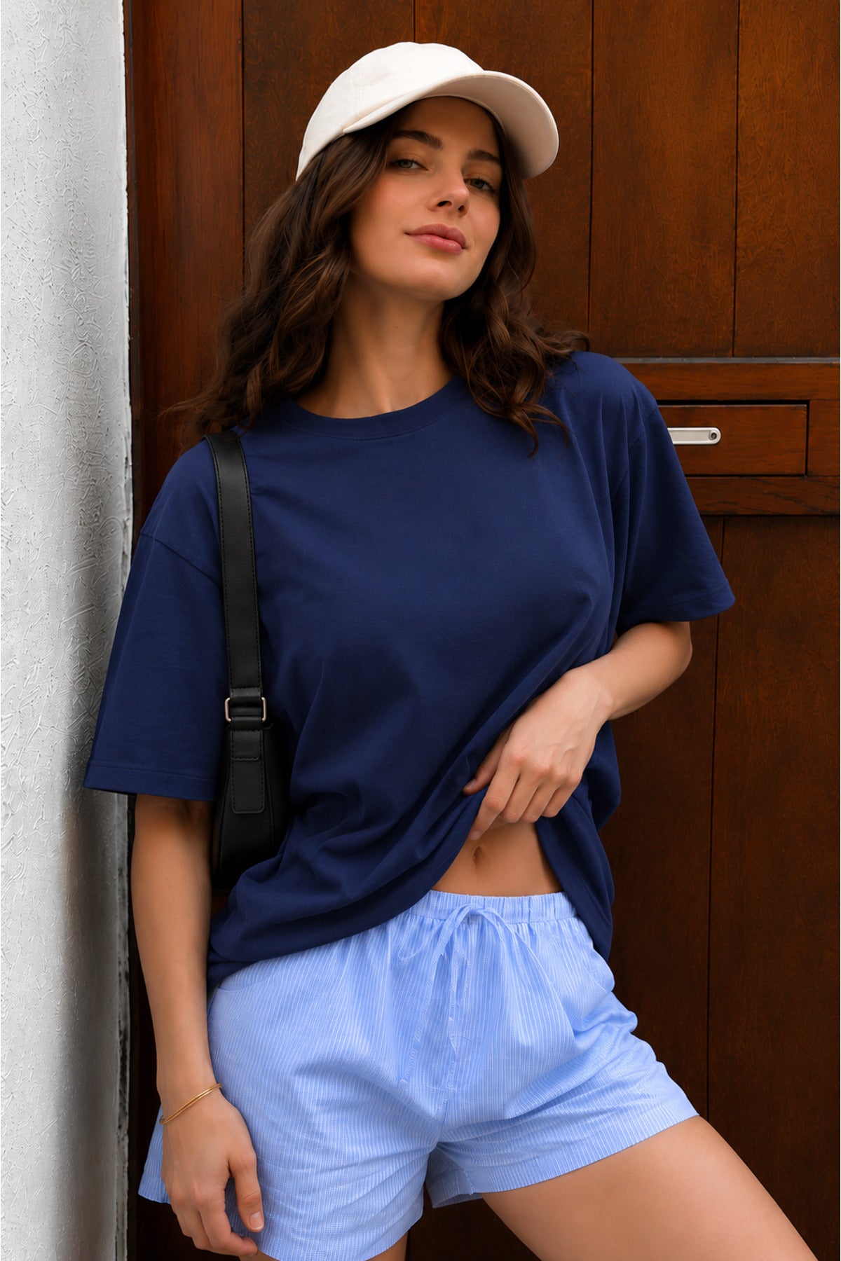 Kadın Pamuklu Esnek Oversıze Salaş Kesim Modern T-shirt - Lacivert - 3