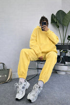 Kadın Oversize Trend Model Kanguru Cep Kapşonlu Sweatshirt Eşofman Takımı - Sarı - 3