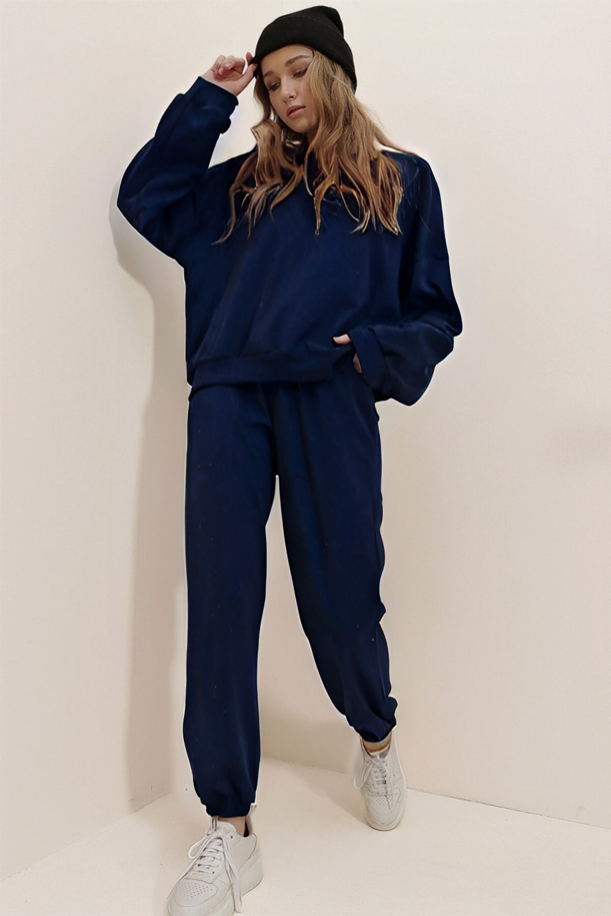 Kadın Laci̇vert Bisiklet Yaka Basic Oversize Eşofman Takımı - Lacivert - 2