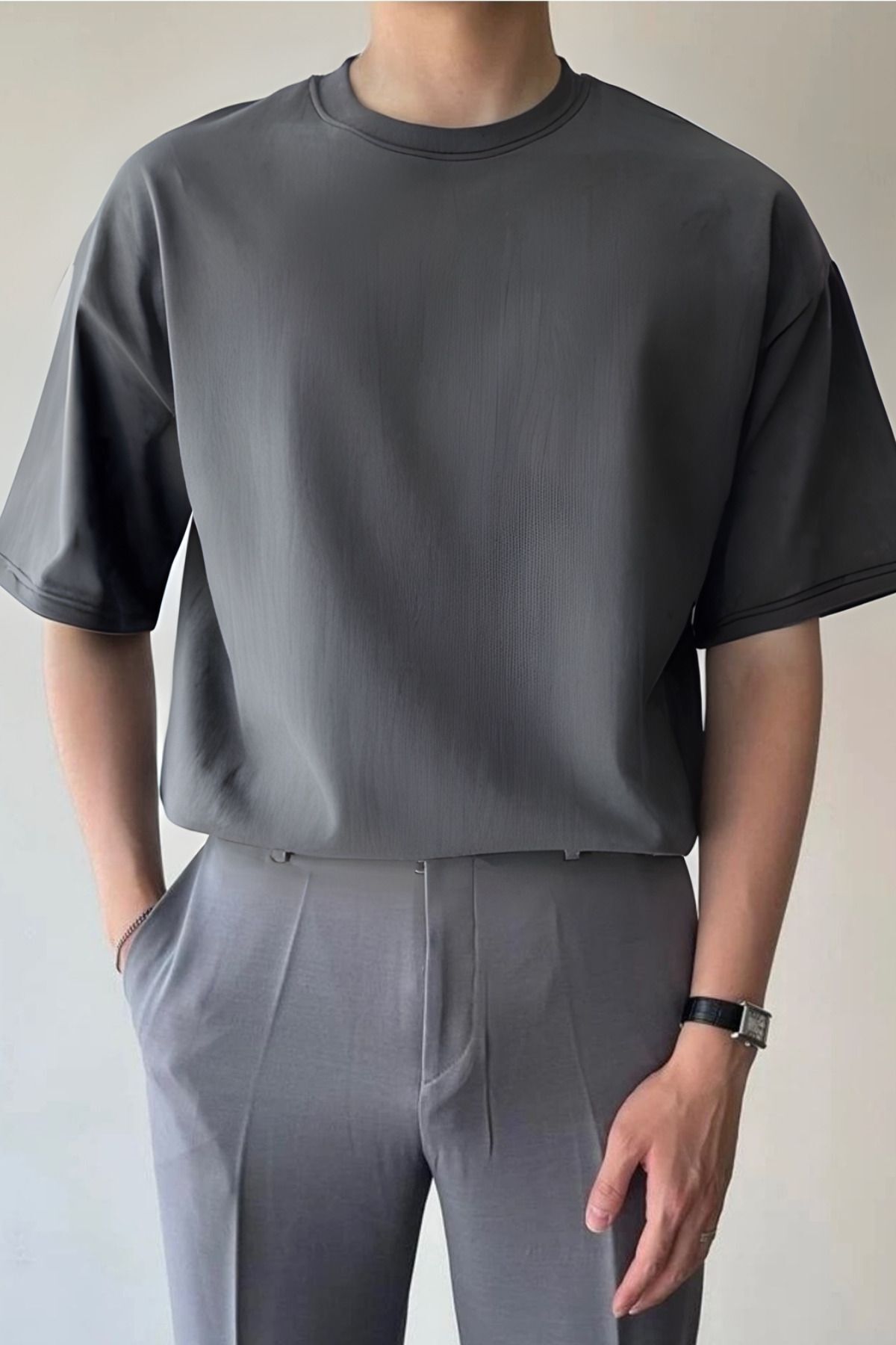 Erkek Oversize Kısa Kollu Bisiklet Yaka Tişört - Füme - 2