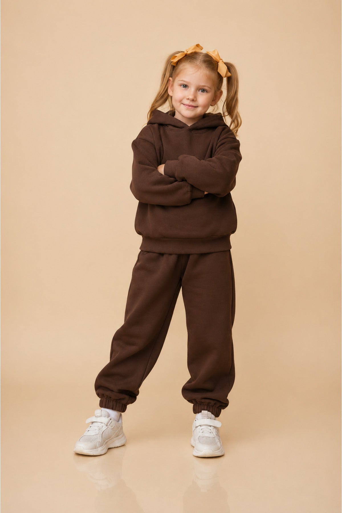 Çocuk Unisex Oversize Modern Kesi̇m Kapüşonlu Kanguru Cepli̇ Süper Yüksek Bel Günlük Eşofman Takimi - Kahverengi - 4