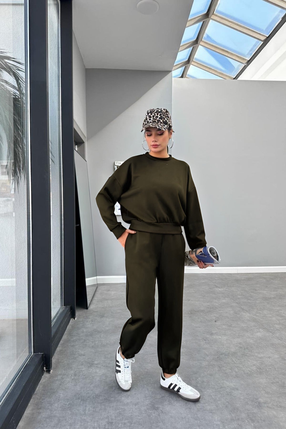 Kadın Bisiklet Yaka Yüksek Bel Yumuşacık Oversize Eşofman Takımı - Haki - 2