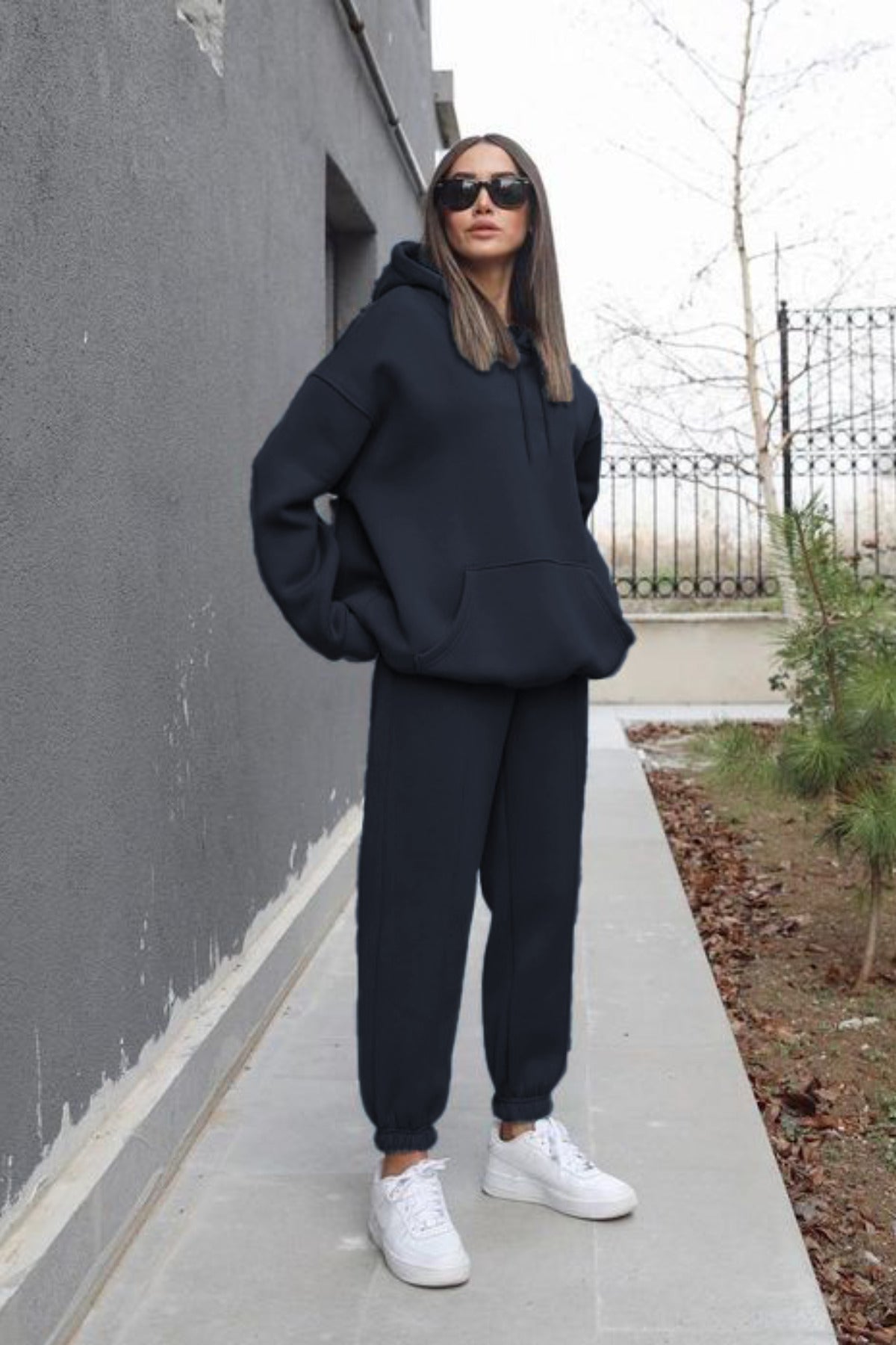 Kadın Oversize Spor Kapşonlu Günlük Jogger Paçası Lastikli Eşofman Takımı - Füme - 2