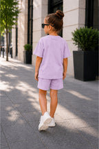 Çocuk Unisex Kisa Kollu Oversize Günlük Kullanima Uygun Li̇krali Beli̇ Bağlamali Rahat Kesi̇m Basic Yazlik Şortlu İ̇ki̇li̇ Takim - Lila - 4