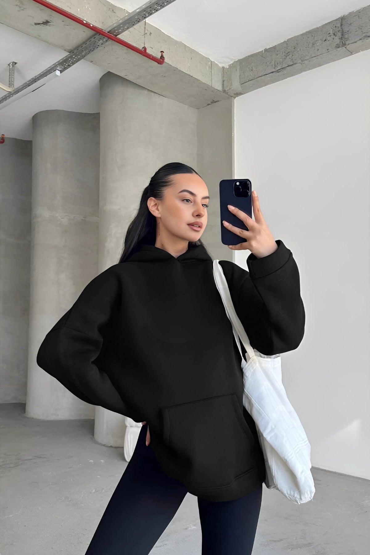Kadın Kapşonlu Sweatshirt - Siyah - 2