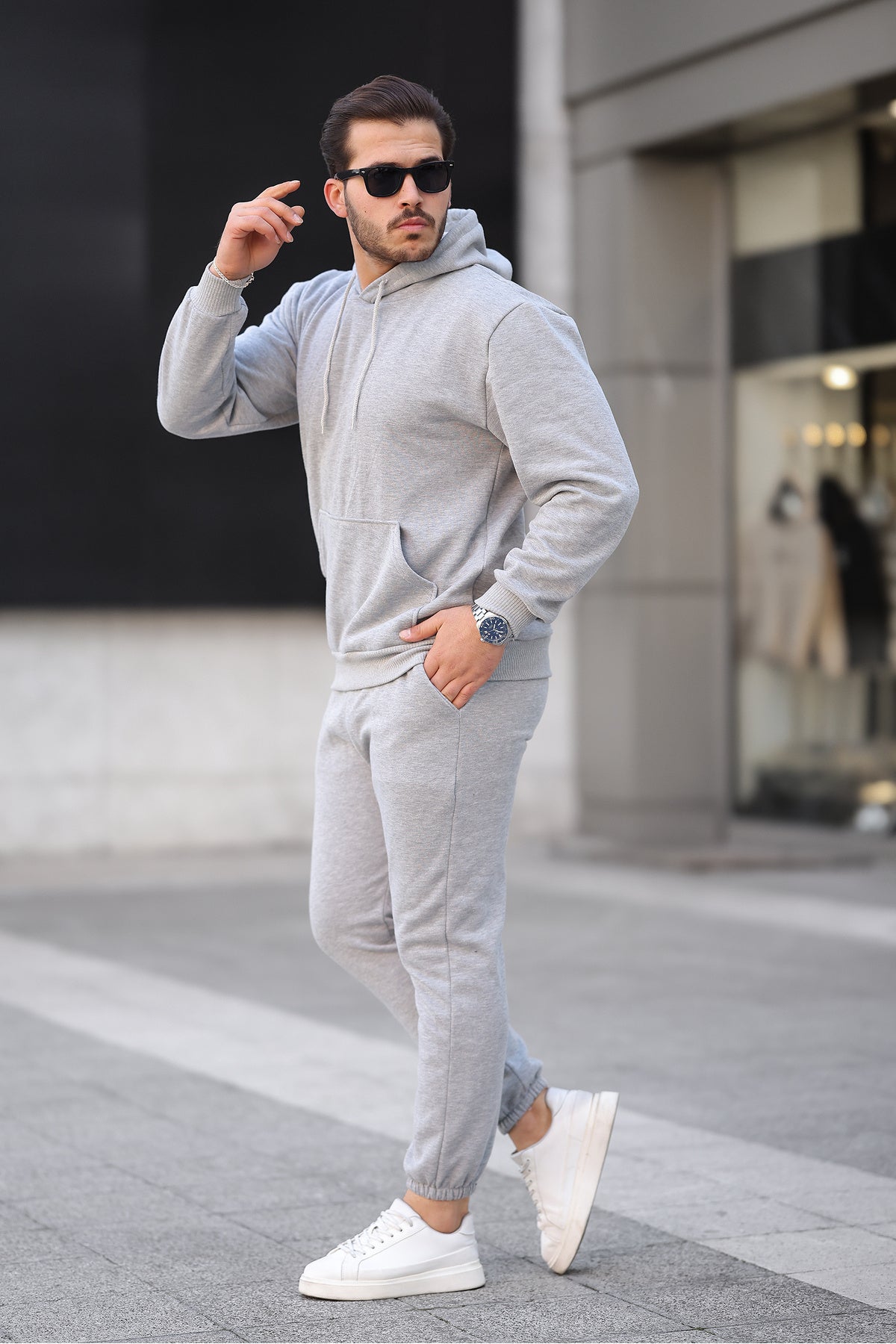 Erkek Bol Oversize 3 İ̇plik İ̇çi Pamuklu Kanguru Cep Kapşonlu Lastikli Paça Jogger Kış Eşofman Takımı - Gri - 2