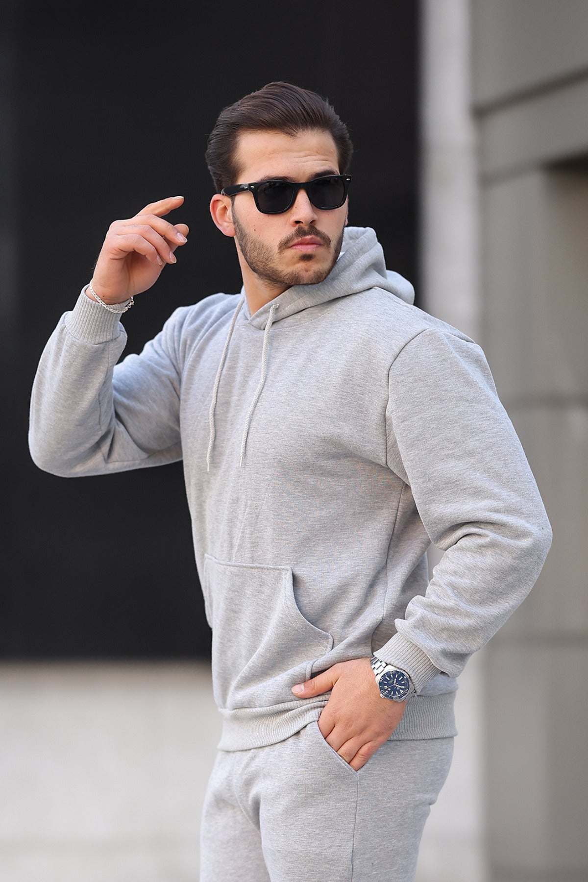 Erkek Bol Kesim Oversize 3 İ̇plik İ̇çi Pamuklu Şardonlu Kanguru Cep Kapşonlu Kışlık Hoodie Sweatshirt - Gri - 2