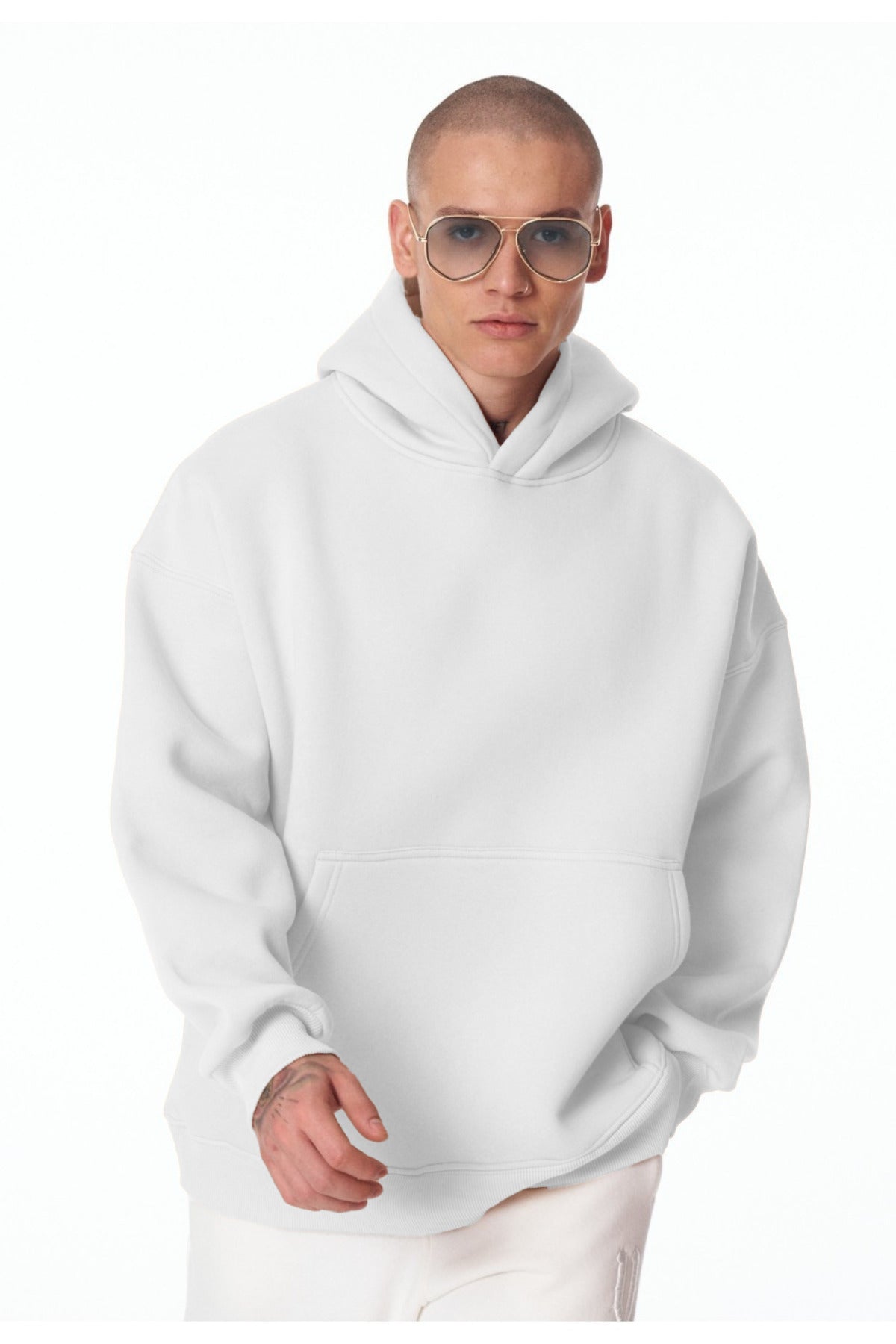 Erkek Bol Kesim Oversize 3 İ̇plik İ̇çi Pamuklu Şardonlu Kanguru Cep Kapşonlu Kışlık Hoodie Sweatshirt - Beyaz - 1