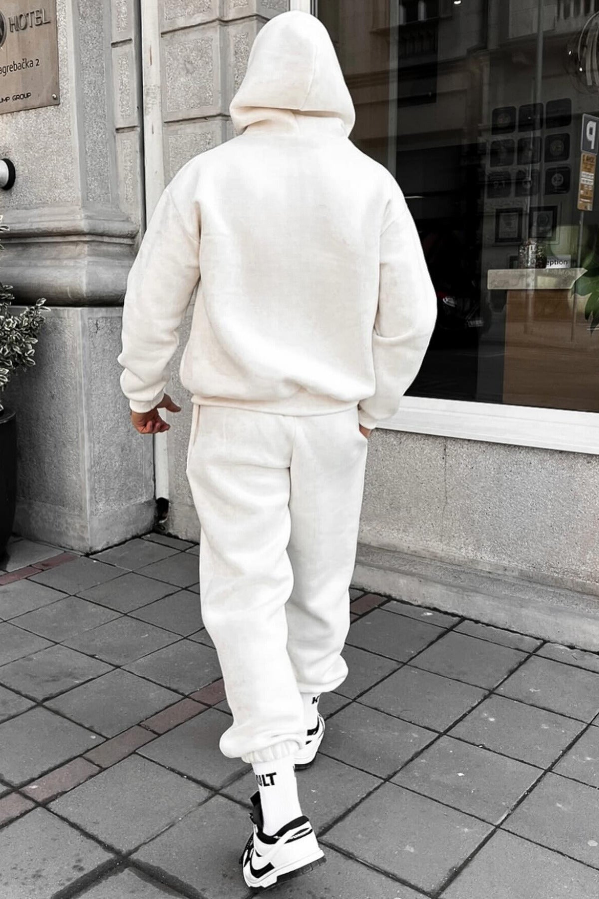 Erkek Oversize 3 İ̇plik Paçası Lastikli Eşofman Takımı - Beyaz - 1
