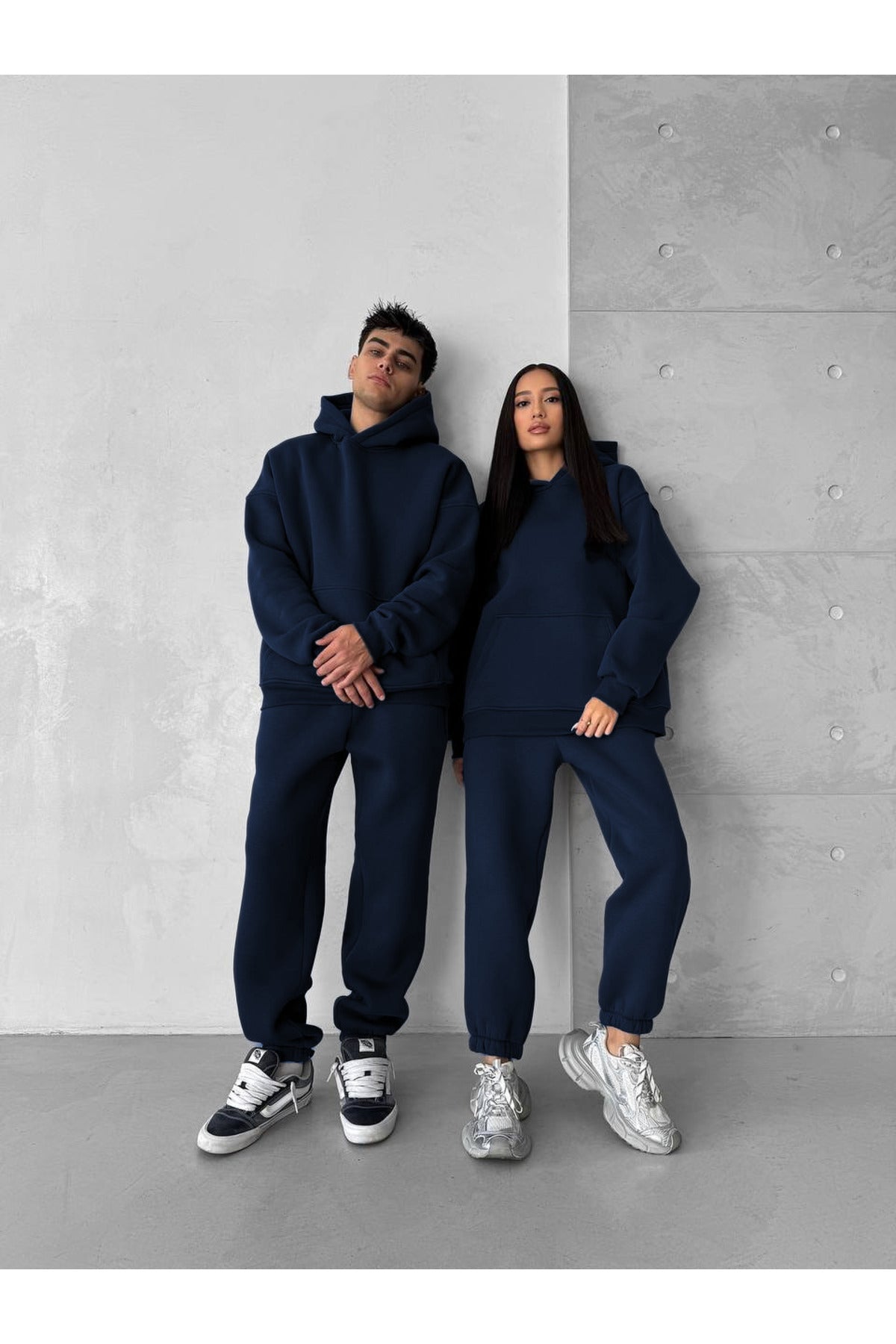 Unisex Oversi̇ze Çi̇ftleri̇n Kullanimina Uygun Eşofman Takimi ( Ürün 1 Takim) - Lacivert - 1